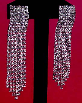 a beautiful VINTAGE COSTUME ESTATE ANTIQUE JEWELRY EARRINGS unsigned