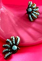 a beautiful vintage costume jewelry Juliana earrings unsigned