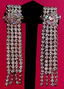 a beautiful VINTAGE COSTUME ESTATE ANTIQUE JEWELRY EARRINGS unsigned