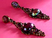 a beautiful vintage costume jewelry Juliana earrings unsigned