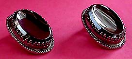 a beautiful vintage costume jewelry Juliana earrings unsigned