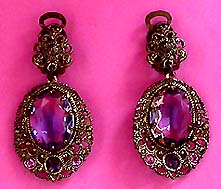 a beautiful vintage costume jewelry Juliana earrings unsigned