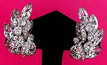 a beautiful vintage costume jewelry Juliana earrings unsigned
