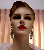 a beautiful vintage costume jewelry Juliana earrings unsigned
