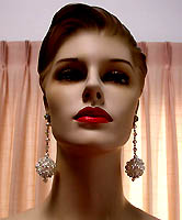 a beautiful VINTAGE COSTUME ESTATE ANTIQUE JEWELRY EARRINGS unsigned