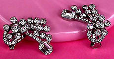 a beautiful vintage costume jewelry Juliana earrings unsigned
