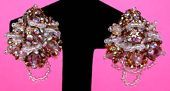 a beautiful VINTAGE COSTUME ESTATE ANTIQUE JEWELRY EARRINGS unsigned