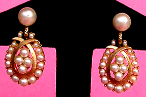 a beautiful VINTAGE COSTUME ESTATE ANTIQUE JEWELRY EARRINGS unsigned