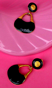 a beautiful VINTAGE COSTUME ESTATE ANTIQUE JEWELRY EARRINGS unsigned