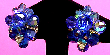 a beautiful VINTAGE COSTUME ESTATE ANTIQUE JEWELRY EARRINGS unsigned