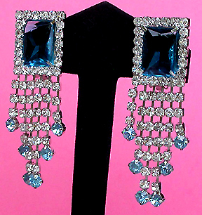 a beautiful VINTAGE COSTUME ESTATE ANTIQUE JEWELRY EARRINGS unsigned