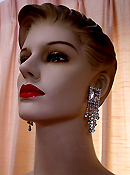 a beautiful vintage costume jewelry Juliana earrings unsigned