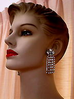a beautiful VINTAGE COSTUME ESTATE ANTIQUE JEWELRY EARRINGS unsigned