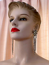 a beautiful vintage costume jewelry Juliana earrings unsigned