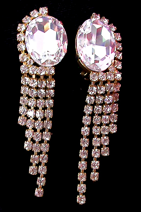 a beautiful VINTAGE COSTUME ESTATE ANTIQUE JEWELRY EARRINGS unsigned