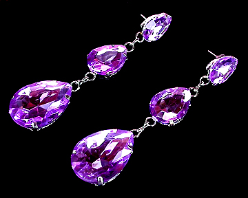 a beautiful VINTAGE COSTUME ESTATE ANTIQUE JEWELRY EARRINGS unsigned