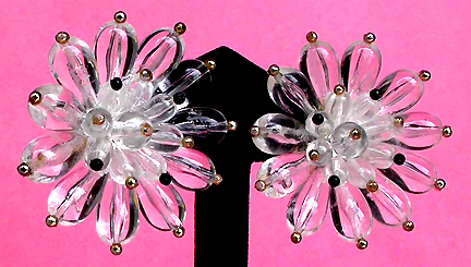 a beautiful VINTAGE COSTUME ESTATE ANTIQUE JEWELRY EARRINGS unsigned