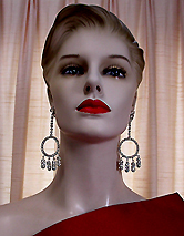 a beautiful VINTAGE COSTUME ESTATE ANTIQUE JEWELRY EARRINGS unsigned