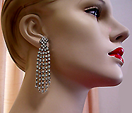 a beautiful vintage costume jewelry Juliana earrings unsigned