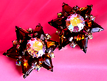 a beautiful VINTAGE COSTUME ESTATE ANTIQUE JEWELRY EARRINGS unsigned