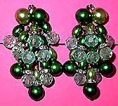 a beautiful VINTAGE COSTUME ESTATE ANTIQUE JEWELRY EARRINGS unsigned