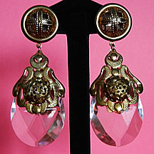 a beautiful VINTAGE COSTUME ESTATE ANTIQUE JEWELRY EARRINGS unsigned