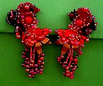 a beautiful VINTAGE COSTUME ESTATE ANTIQUE JEWELRY EARRINGS unsigned