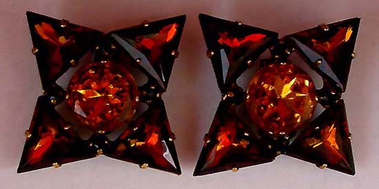 a beautiful VINTAGE COSTUME ESTATE ANTIQUE JEWELRY EARRINGS unsigned