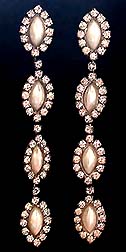 a beautiful VINTAGE COSTUME ESTATE ANTIQUE JEWELRY EARRINGS unsigned