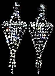 a beautiful VINTAGE COSTUME ESTATE ANTIQUE JEWELRY EARRINGS unsigned