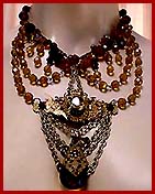 a beautiful vintage costume jewelry necklace