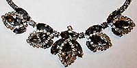 a beautiful vintage costume jewelry necklace Weiss