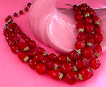 a beautiful vintage costume jewelry Juliana necklace