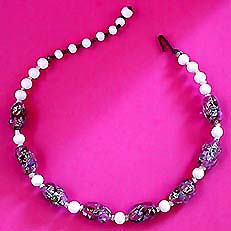a beautiful vintage costume jewelry choker necklace unsigned