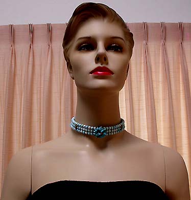 a beautiful vintage costume Miriam Haskell jewelry necklace unsigned