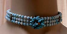 a beautiful vintage costume jewelry necklace unsigned