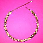 a beautiful vintage costume jewelry necklace Kramer