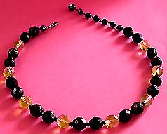 a beautiful vintage costume jewelry necklace Lisner