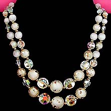 a beautiful vintage costume jewelry necklace unsigned