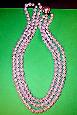 a beautiful vintage costume jewelry necklace Unsigned