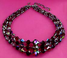 a beautiful vintage costume jewelry Juliana necklace