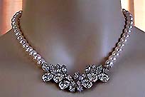 a beautiful vintage costume jewelry Juliana necklace