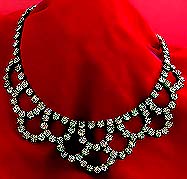 a beautiful vintage costume jewelry Juliana necklace