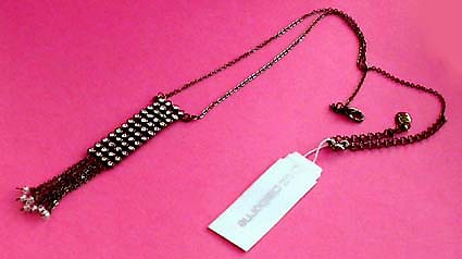 a beautiful vintage costume jewelry necklace unsigned
