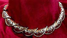 a beautiful vintage costume jewelry Juliana necklace