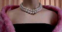 a beautiful vintage costume jewelry Juliana necklace