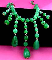 a beautiful vintage costume jewelry Juliana necklace