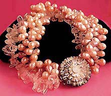 a beautiful vintage costume jewelry Juliana necklace