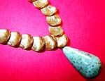 a beautiful vintage costume jewelry necklace Kramer