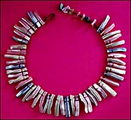 a beautiful vintage costume jewelry Juliana necklace